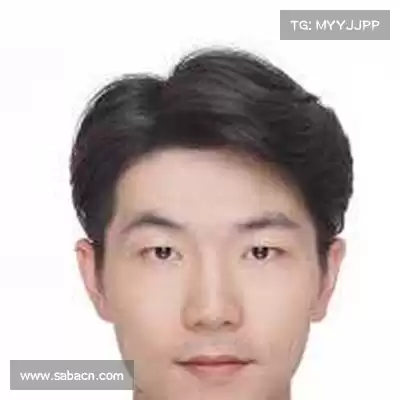 秘皓月